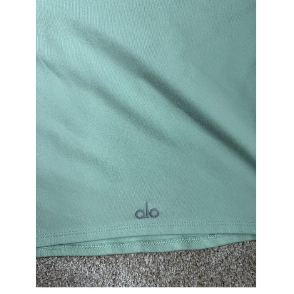 ALO Yoga Alosoft Crop Finesse Short Sleeve Top M - Picture 6 of 6